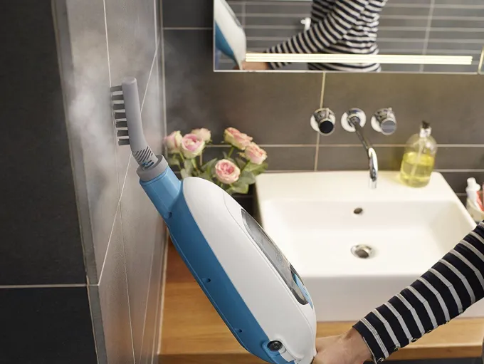 BLACK+DECKER FSMH13E5-QS Lavapavimenti a Vapore Steam-Mop 5in1, Bianco/Blu