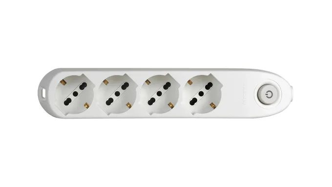 bticino Poker prolunghe e multiple 1,5 m 4 presa(e) AC Interno - Bianco