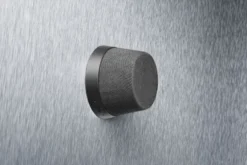 Cellularline Mag Speaker - Speaker Bluetooth magnetico 3W, autonomia 12 ore, compatibile Apple - Nero