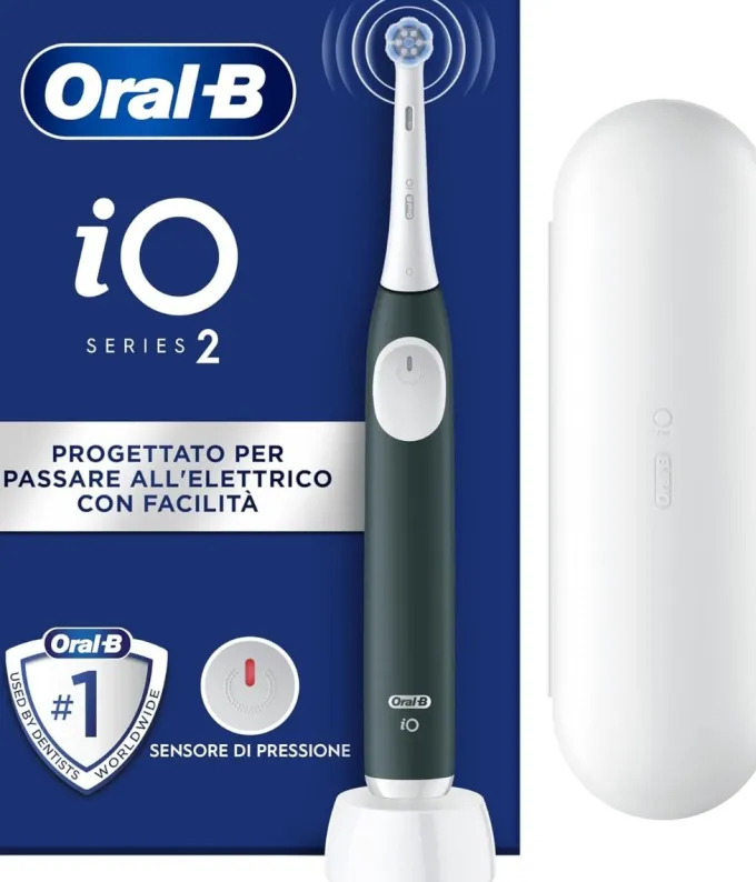 Oral-B iO 2 Spazzolino Elettrico Oral B, Verde, 1 Testina Di Ricambio, 1 Spazzolino, Custodia Da Viaggio, Delicato sulle Gengive, Efficace sulla placca, Sensore di Pressione