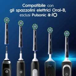 Oral-B Testine di Ricambio Pro, Cross Action, Nere, 10 Ricambi - 10 Testine di Ricambio per Spazzolino Elettrico, Autentiche, Setole Angolate che si Adattano a ogni Dente per una Pulizia Profonda