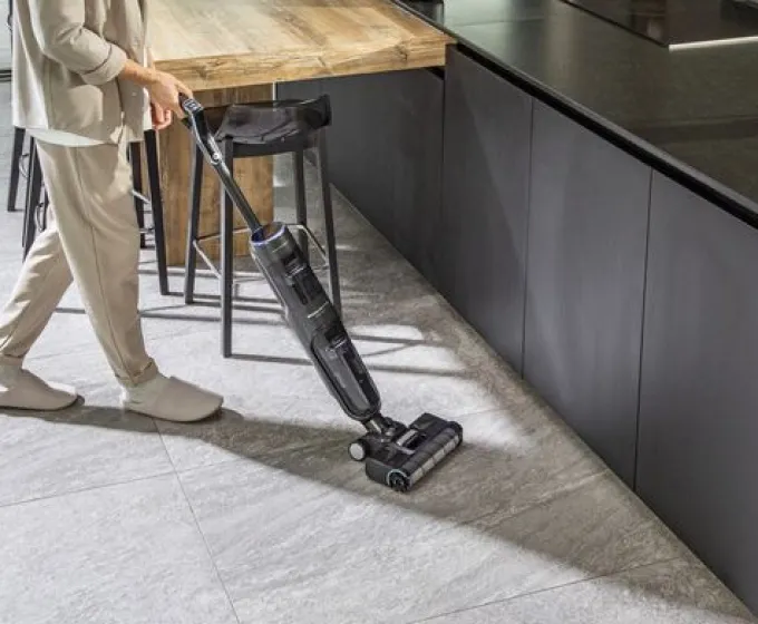ROWENTA - GZ5035WO, Lavapavimenti senza fili 200 Watt, 50 min di autonomia - Nero