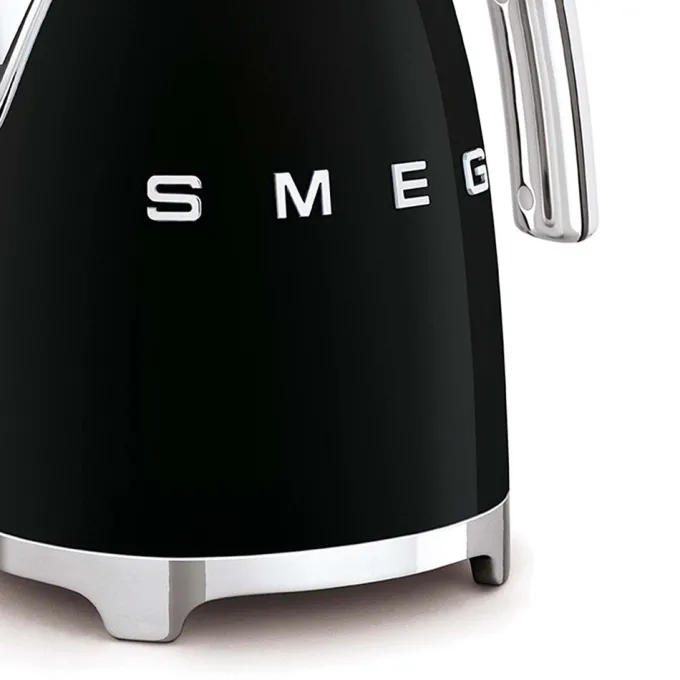 Smeg KLF03BLEU bollitore Elettrico 1,7 L Nero 2400 W