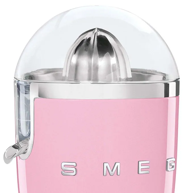 Smeg, Spremiagrumi Elettrico CJF11PKEU, Spremitura a Pressione Manuale, Beccuccio Antigoccia e Cono Universale, Base Antiscivolo, Avvolgicavo Integrato, 70W, Rosa
