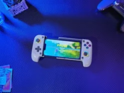 TRUST - Gaming GXT 735G Mylox Controller gaming per Smartphone, Xbox, PS5 - 25649, Bluetooth® 5.0, illuminazione LED RGB - Grigio
