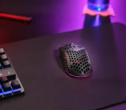 TRUST - Mouse Gaming Nido d'ape multicolore GXT929 HELOX WIRELESS LIGHTWEIGHT, 6 pulsanti, 75 grammi, Batteria ricaricabile - Nero